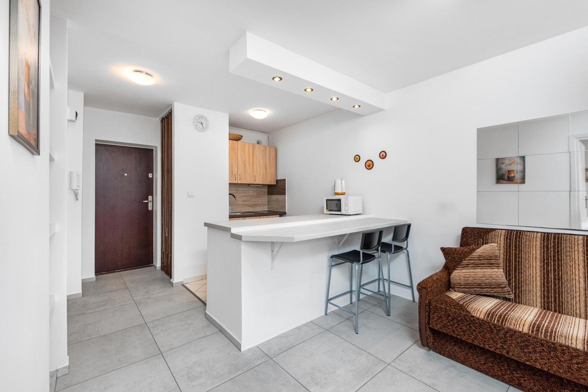 ורשה Apartment Gornoslaska By Your Freedom מראה חיצוני תמונה